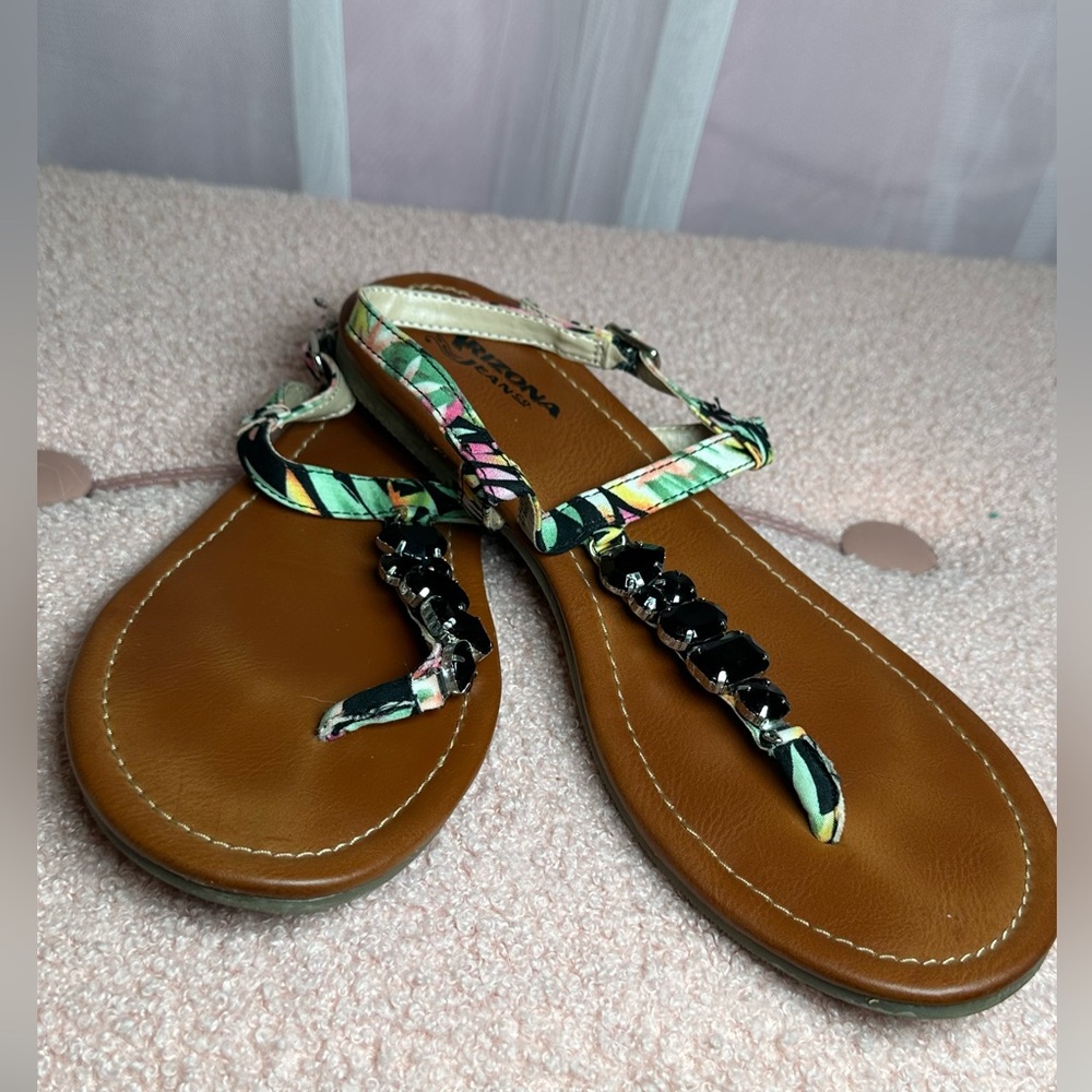 Arizona Jean Co. Strappy Thong Bejeweled Flip Flops Women’s Sandals Size 7.5
